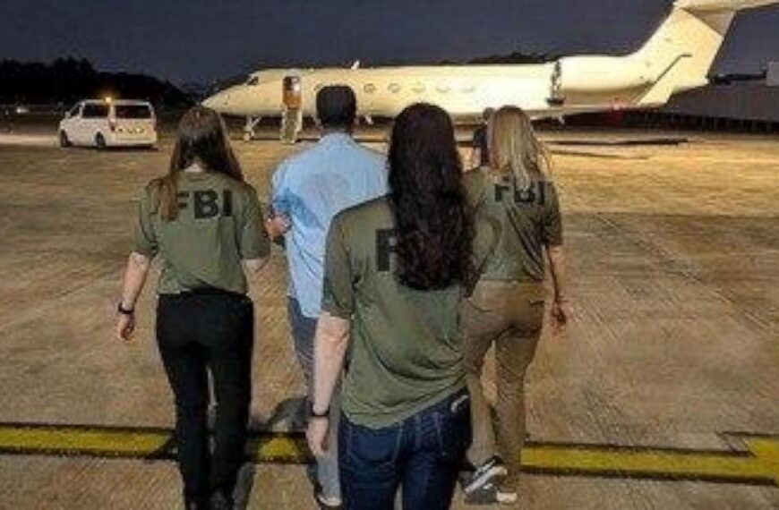 Man accused of tricking hundreds of teens into sending him pornographic images is brought to US