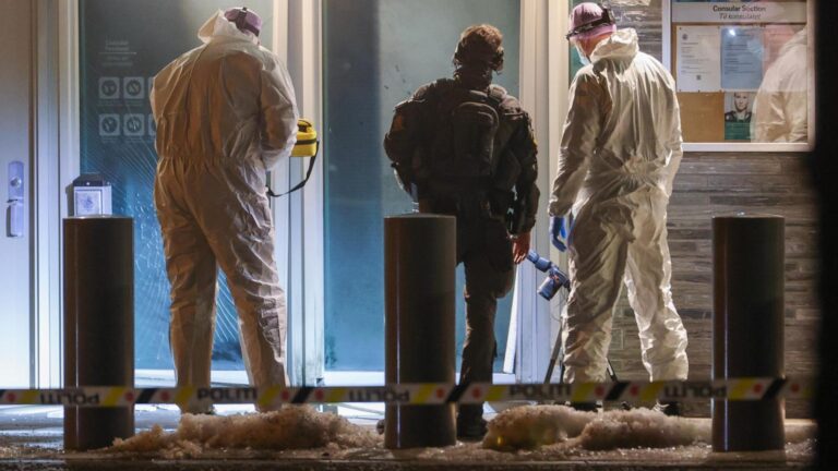 Police investigate a potential explosion outside the US Embassy in Oslo