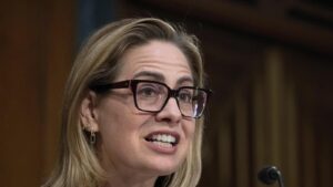 Sinema admits a romance with her security guard&hellip;