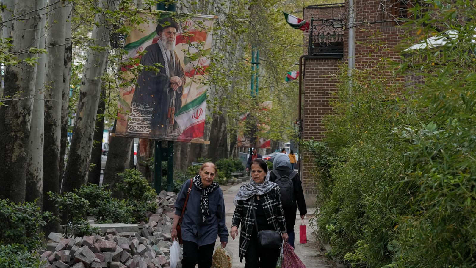 US military says it will blockade Iranian ports after ceasefire talks ended without agreement