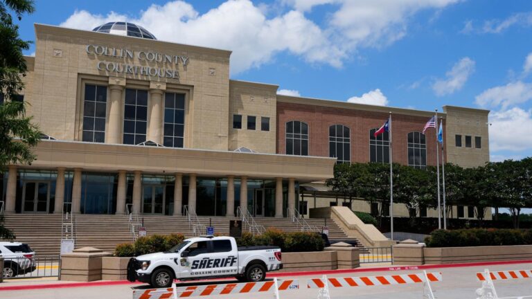 Defense tries to buttress self-defense claim in Texas trial over teen athlete's killing