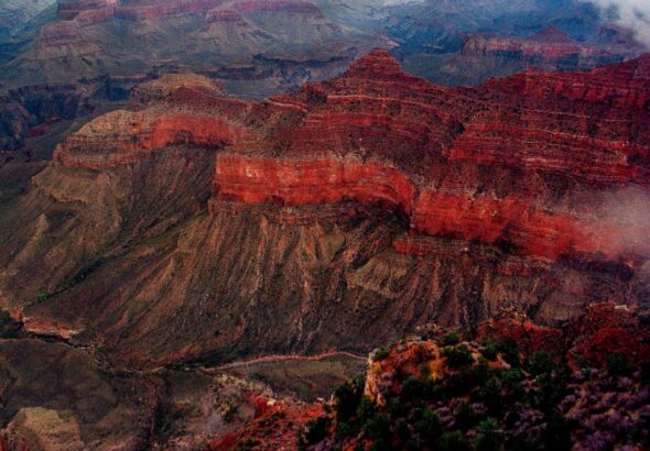 3 hikers die of suspected heat-related illness during rising temperatures at Grand Canyon