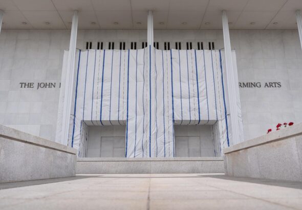 Democrat announces whistleblower allegations of construction problems at Kennedy Center
