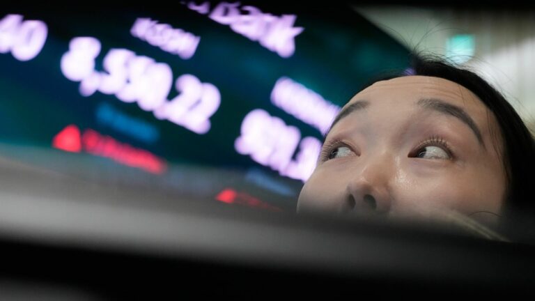 Asian stocks mostly decline on a sell-off of chip shares, with Kospi down nearly 8%