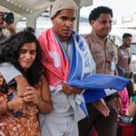Cuban artist and dissident exiled from country after 5 years in prison arrives in U.S.