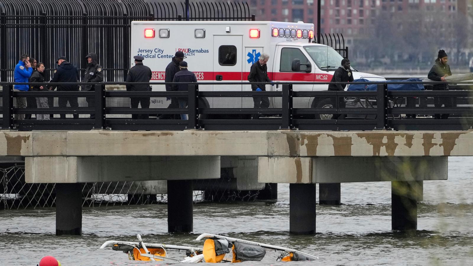 NYC helicopter that crashed, killed 6 last year showed signs of a bird strike: NTSB