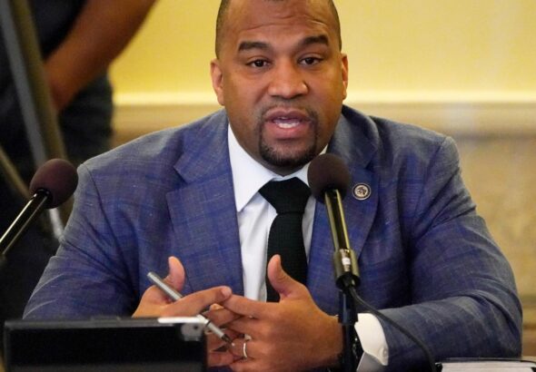Mississippi district attorney pleads guilty to bribery conspiracy and resigns