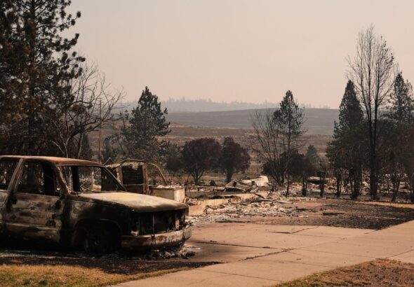 Firefighters get a handle on Spokane wildfires as tens of thousands remain evacuated