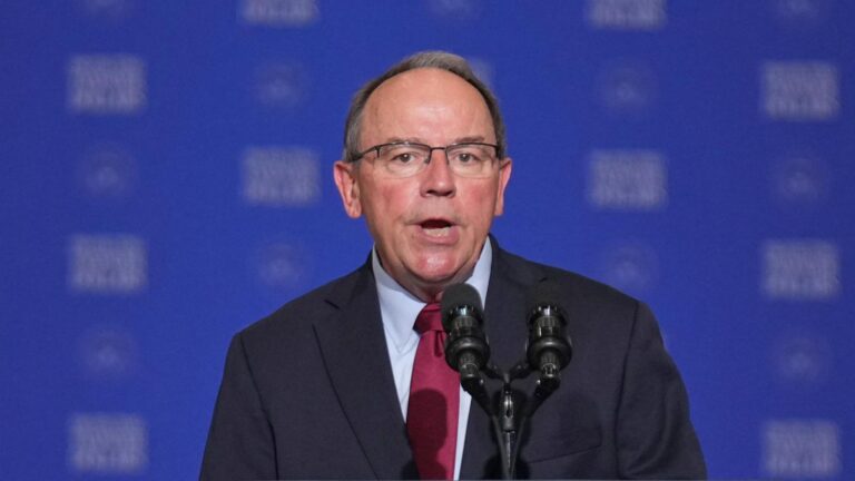 Wisconsin congressman swims to safety after plane makes emergency landing in a lake