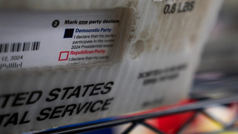 Supreme Court lifts a cloud over midterms, letting mail ballots flow as normal to voters