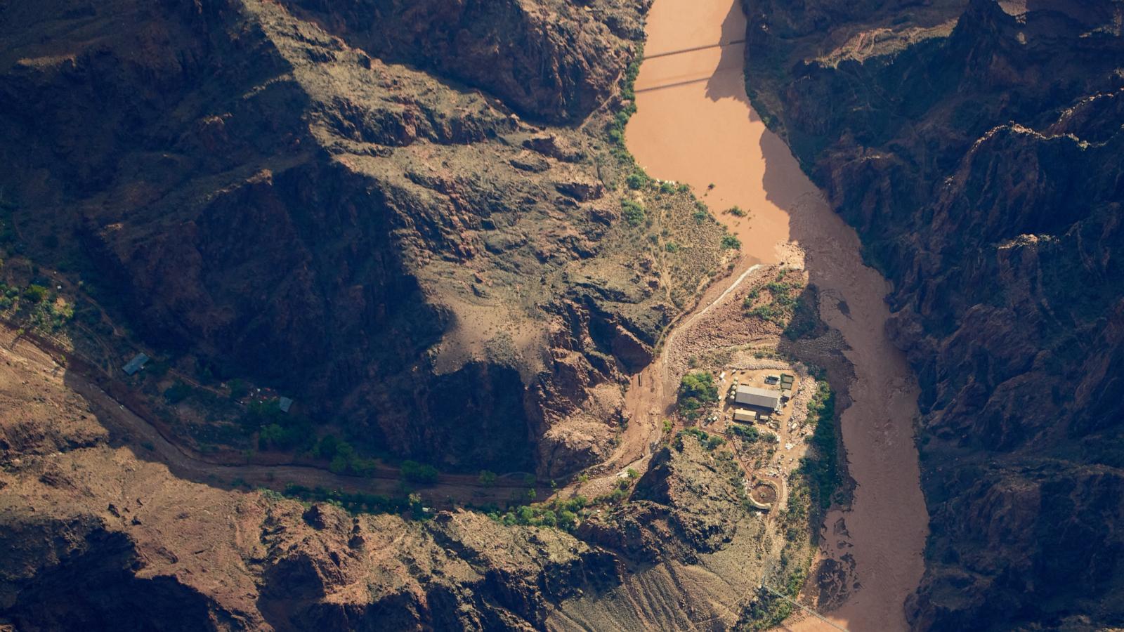 Hikers describe intense rain and wind before floodwaters ravage Grand Canyon