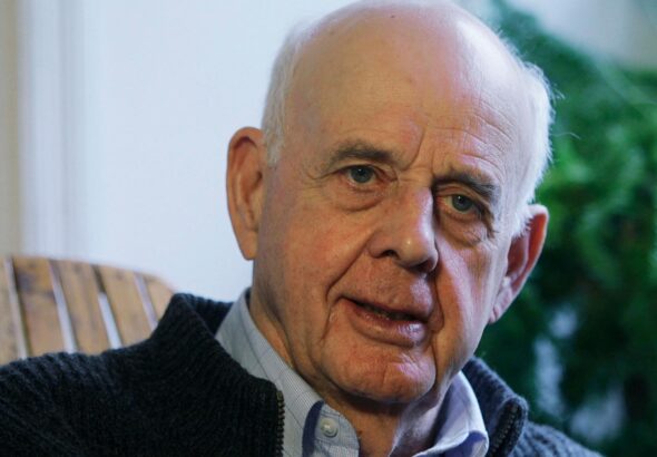 Wendell Berry, Kentucky-born author who advocated a simpler life, has died at 92