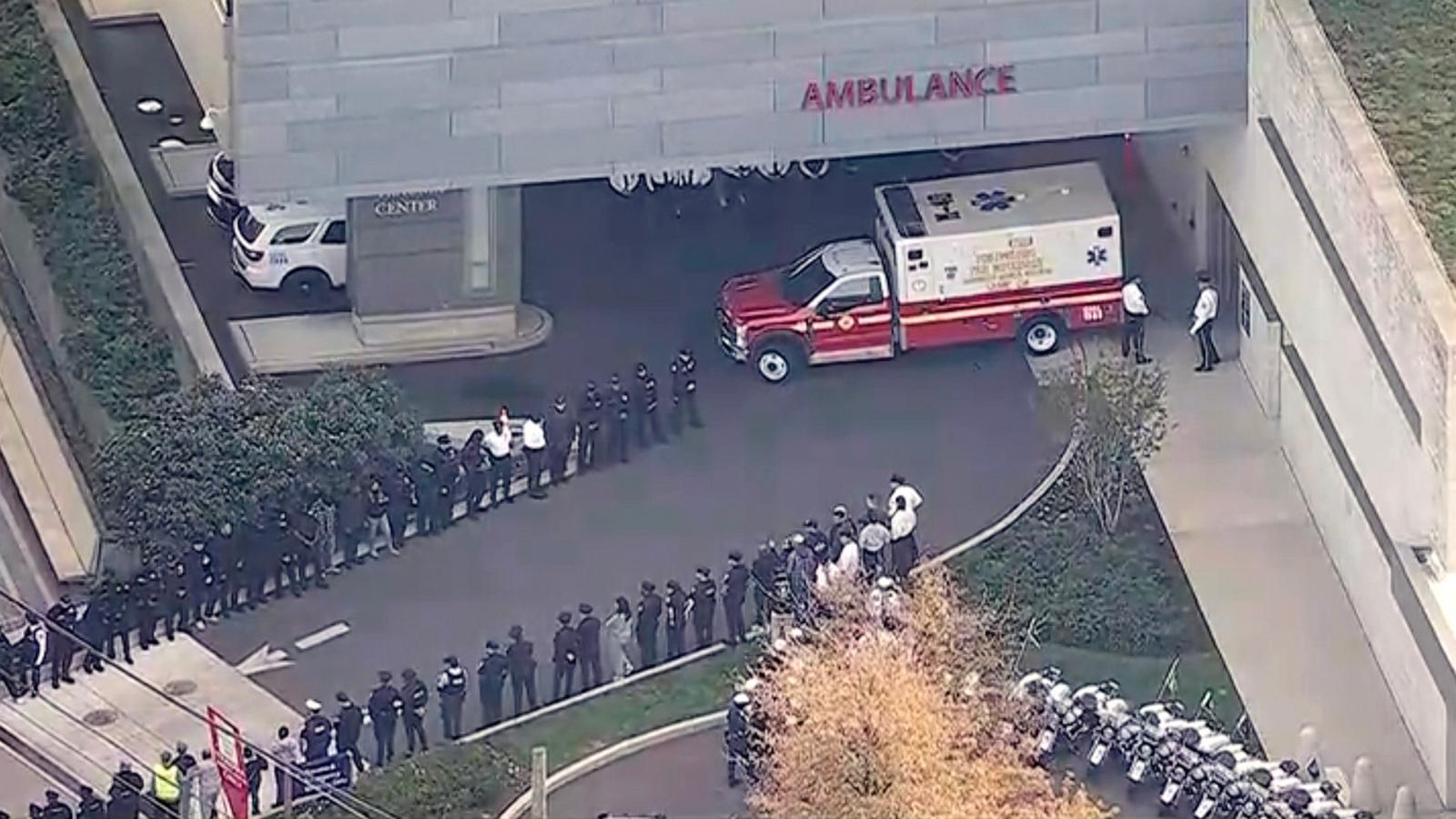Philadelphia cop killed, another hurt responding to reports of man with gun