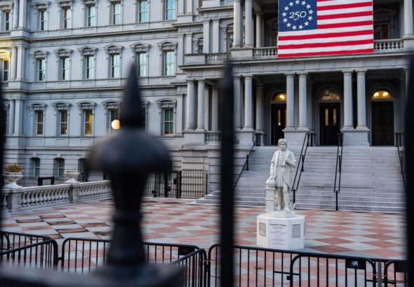 Painting Eisenhower Building would diminish historic character of White House complex, report says