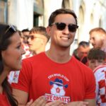 US newlyweds tour Croatia after fans photobomb their wedding shoot