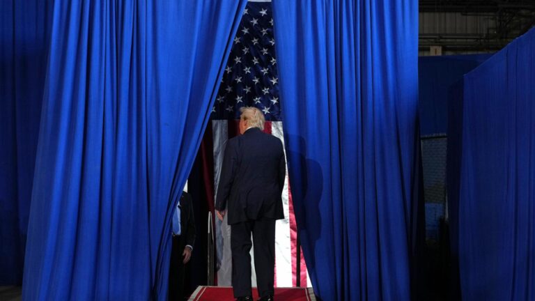 A midterm crossroads for both parties eyeing the beginning of the end of the Trump era