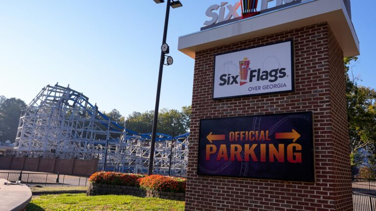 More roller coasters shut down as authorities investigate fatal fall at Six Flags
