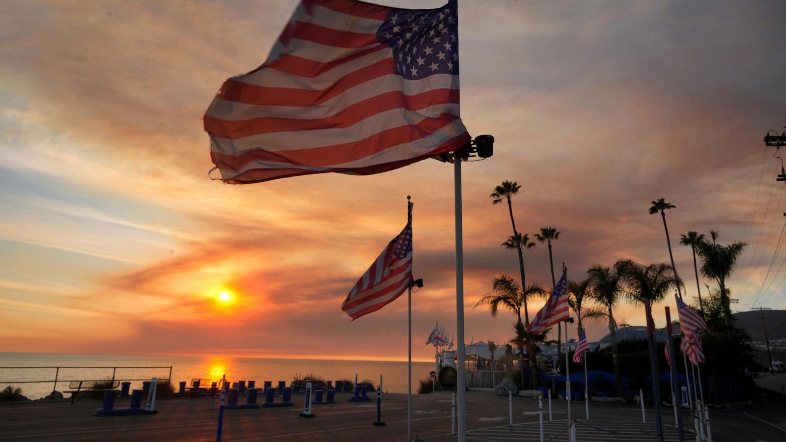 Hot weather and winds raise California wildfire threat as power shutoffs start